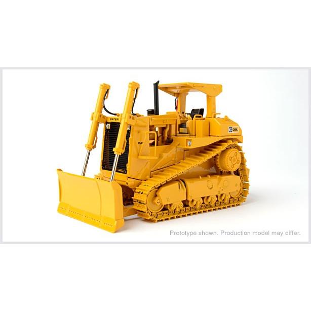 予約4月以降発売予定CAT D9L Track-Type Tractor With Push Blade Configuration　ブルドーザ /CCM 1/48 ダイキャスト製　建設機械模型 | 