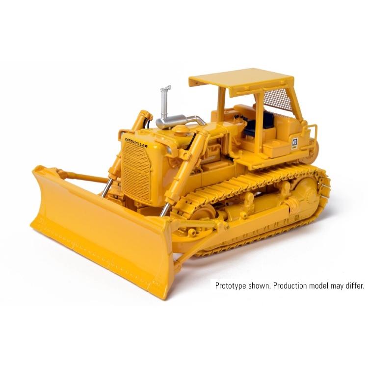 予約 Cat D8k Dozer With A Bladeブルドーザー 建設機械模型 工事車両 Ccm 1 48 ミニチュア Ccm041 バスクホビー 通販 Yahoo ショッピング