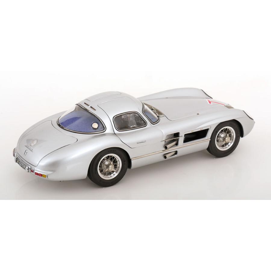 Mercedes 300 SLR クーペ No.T1 RACツーリストトロフィー Uhlenhaut 1955 限定1000個/ CMC 1/18 |  | 01