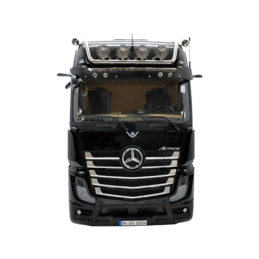 Mercedes Benz Actros black トラック / NZG 1/18 建設機械模型 工事