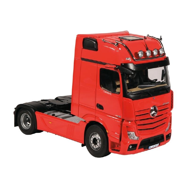 1/50くらいMercedes-Benz Actros SH210 重機運搬車 予約】LOHR Car transporter / Mercedes Benz Actros セット 積載車