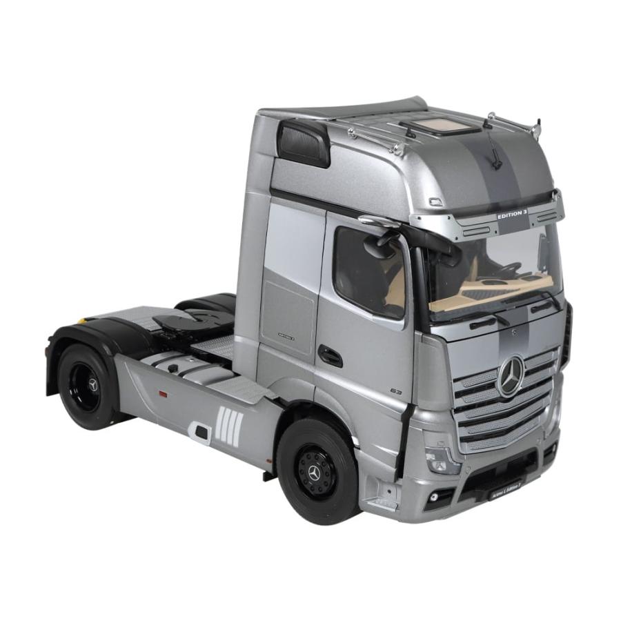 NZG アクトロス ギガスペース 1/18スケール NZG 1:18 Mercedes-Benz Actros Gigaspace 4x2 SZM blue
