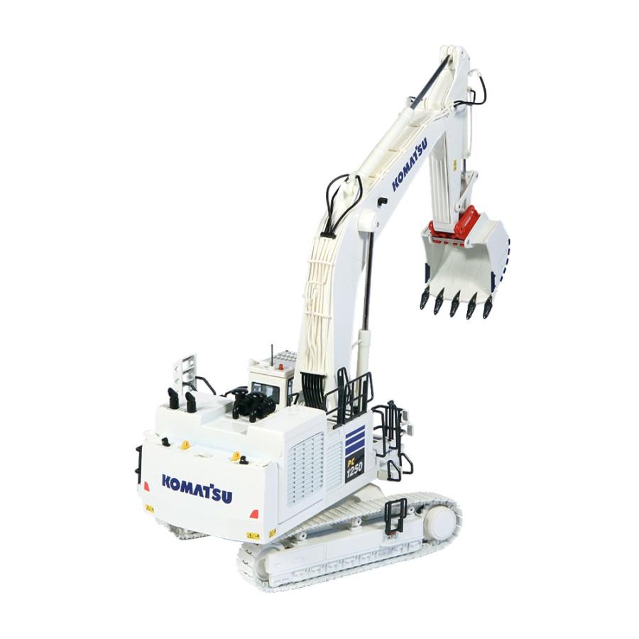 Amazon.co.jp: 1:50 KOMASTU PC220-10 限定版 白 white : おもちゃ