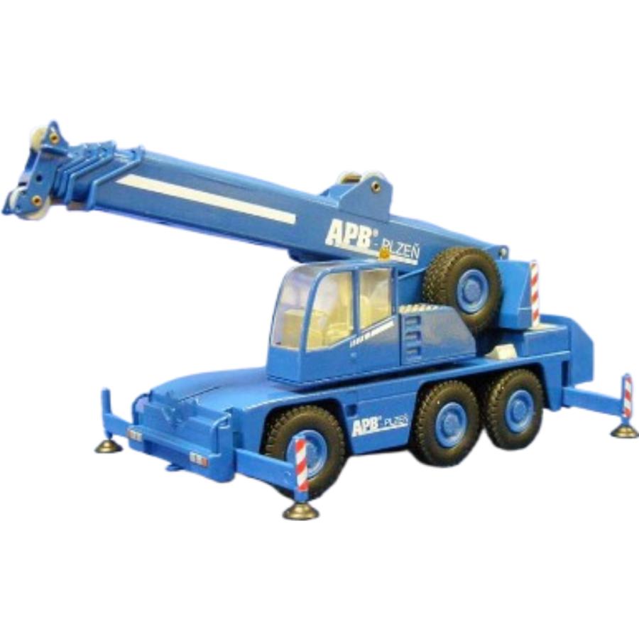 Demag AC40 City 3軸 クレーン APB Plzen / CONRAD 1/50 建設機械模型 
