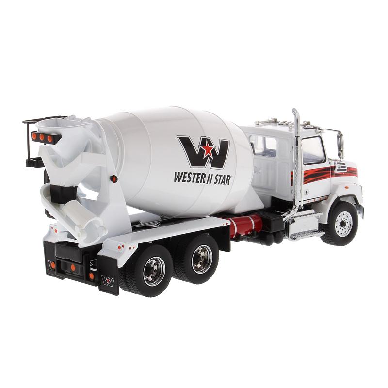 WESTERN STAR 4700 SB TANKER CEMENT MIXER TRUCK 2018 / Diecast Masters 1/50の画像
