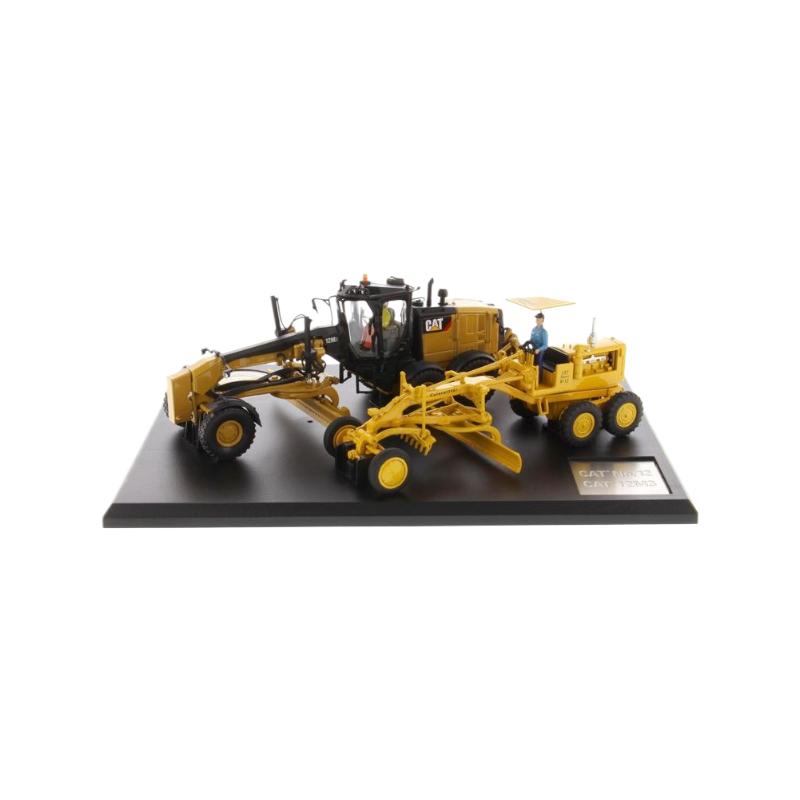 CAT No 12 & 12M3 モーターグレーダー 2台セット / Diecast Masters 1