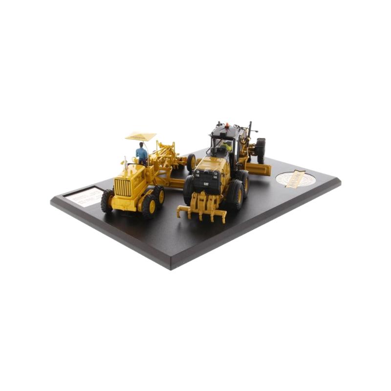 CAT No 12 & 12M3 モーターグレーダー 2台セット / Diecast Masters 1