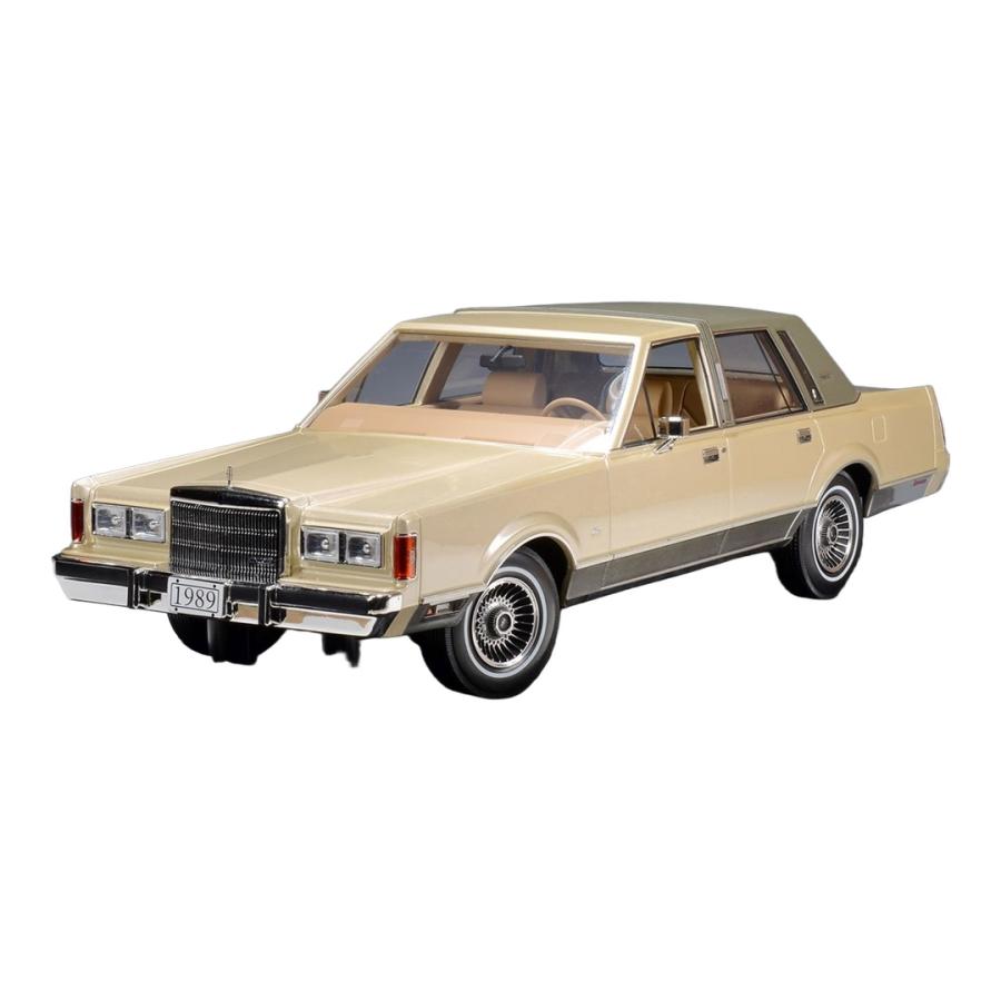 【予約】 Lincoln Town Car 1989 サンドストーンメタリック 限定版 GLM 1/18 ミニカー | 