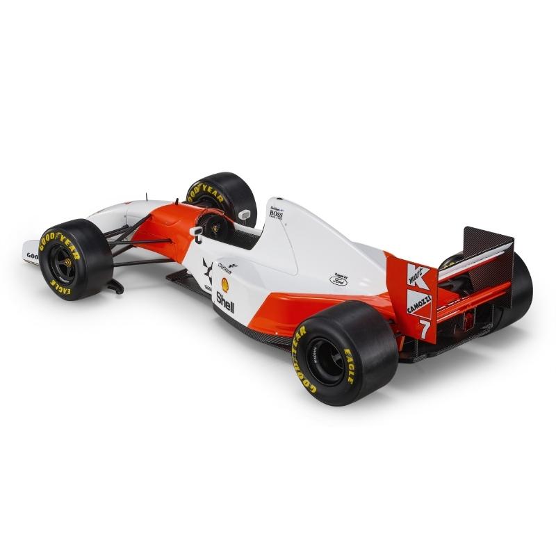 ライコネン　マクラーレン　MP4-18 1/18 ライコネン マクラーレン MP4-18 1/18 カスタム品 1/18 PMA