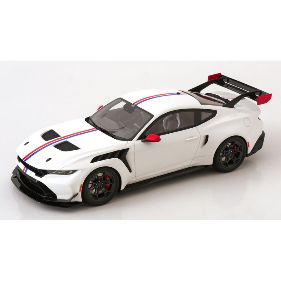 フォード マスタングGTD 2025 ホワイト レッド ブルー / GT SPIRIT 1/18 ミニカー | 