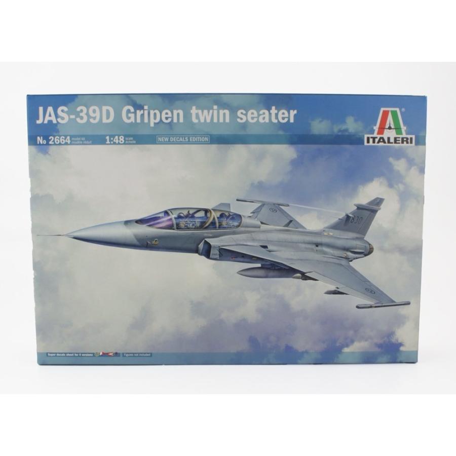 Saab JAS 39D Gripen Twin Seater 2011 Military Airplane / ITALERI 1/48 飛行機 | 