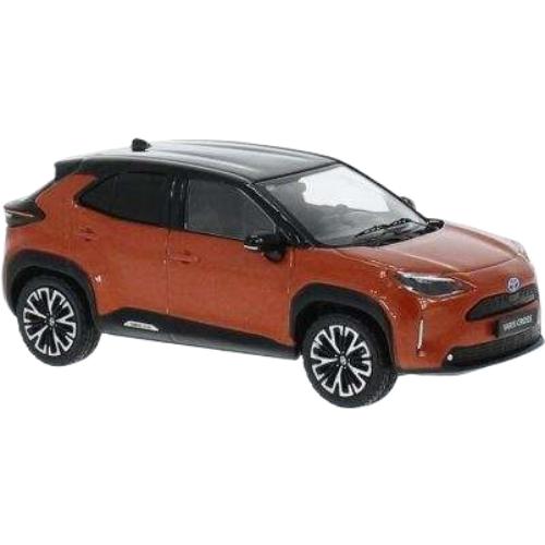 Toyota Yaris Cross 2022 メタリック / IXO 1/43 ミニカー : バスク