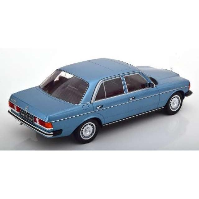 MERCEDES BENZ Eクラス 230E (W123) 1975 ライトブルーメタリック/ KK-SCALE 1/18 |  | 01