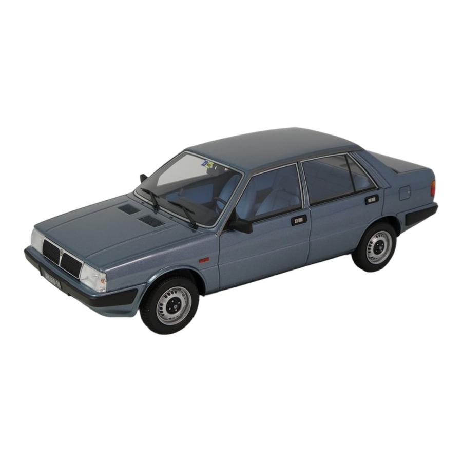 Lanciaランチア Prismaプリズマ 1300 Intermedia 1985 ブルー / LAUDO 1/18 ミニカー | 
