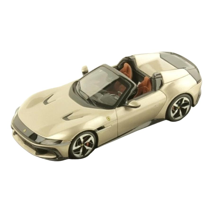 Ferrariフェラーリ 12 Cilindriスパイダー 2024 シャンパンゴールド