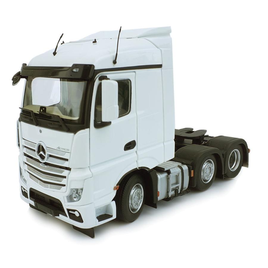【予約】1月 Mercedes Actros Streamspace 6x2 ホワイト トラック MARGEMODELS 1/32 建機模型 | 