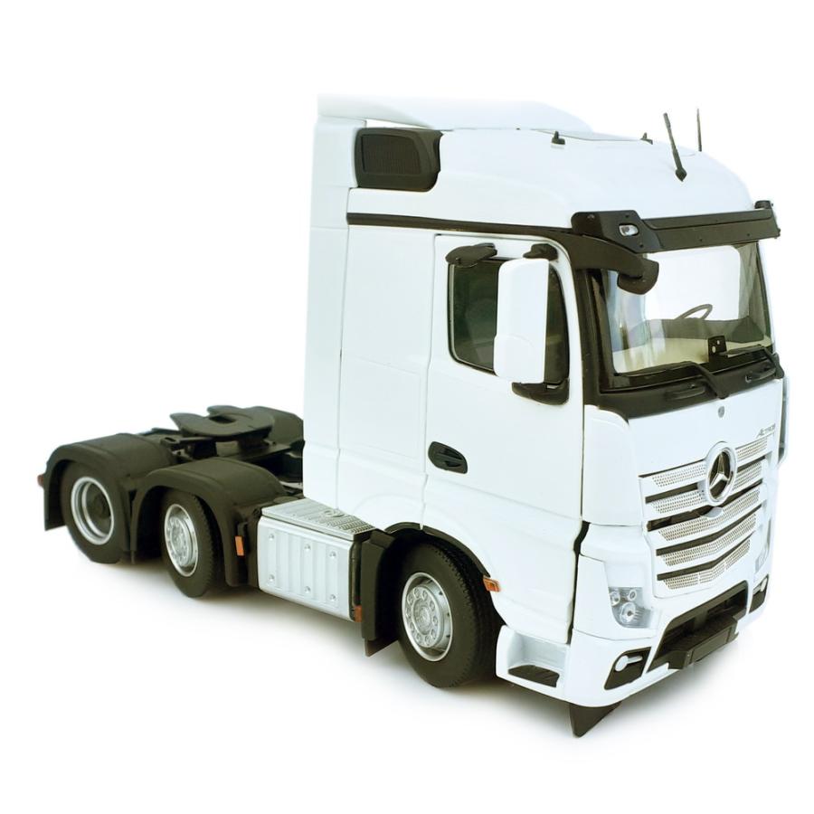 【予約】1月 Mercedes Actros Streamspace 6x2 ホワイト トラック MARGEMODELS 1/32 建機模型 |  | 02