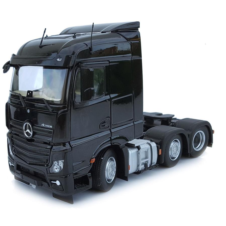 【予約】1月 Mercedes Actros Streamspace 6x2 ブラック MARGEMODELS 1/32 建機模型 | 