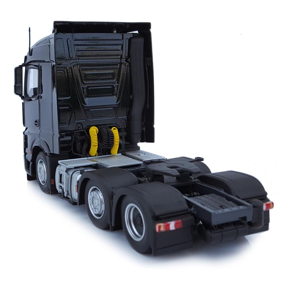 【予約】1月 Mercedes Actros Streamspace 6x2 ブラック MARGEMODELS 1/32 建機模型 |  | 01