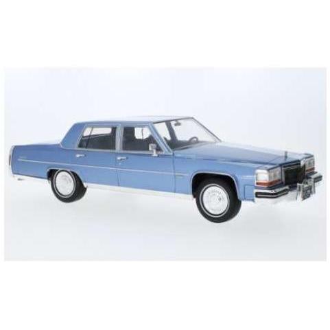 1982 キャデラック Fleetwood Brougham ライトブルー/ MCG 1/18