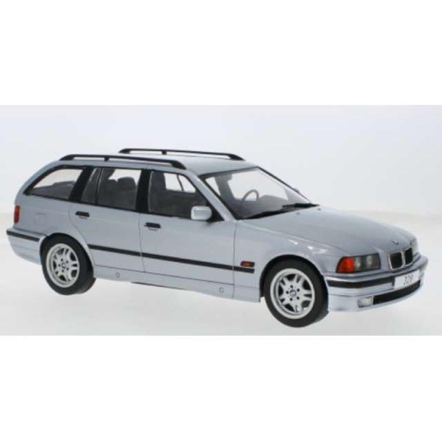 BMW 3シリーズ ステーションワゴン ミニカー1/18京商 BMW 3シリーズ ステーションワゴン ミニカー1/18京商 京商