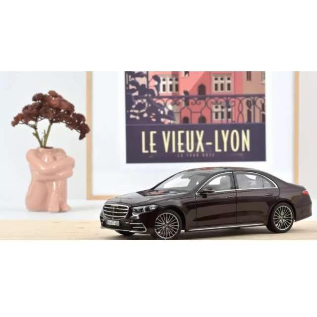 2021 メルセデスベンツ S-Class AMG-Line レッドメタリック 2021 メルセデスベンツ S-Class AMG-Line レッドメタリック