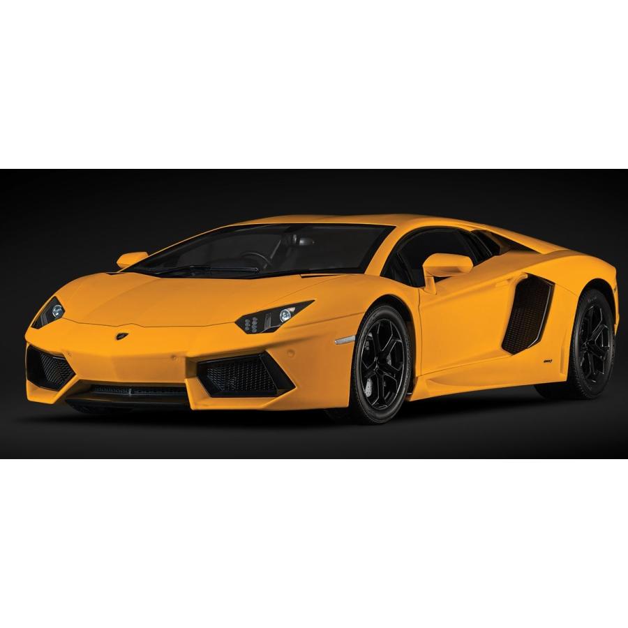 【予約】LAMBORGHINIランボルギーニ AVENTADOR LP700-4 2011 - YELLOW /Pocher 1/8 モデルキットミニカー |  | 02