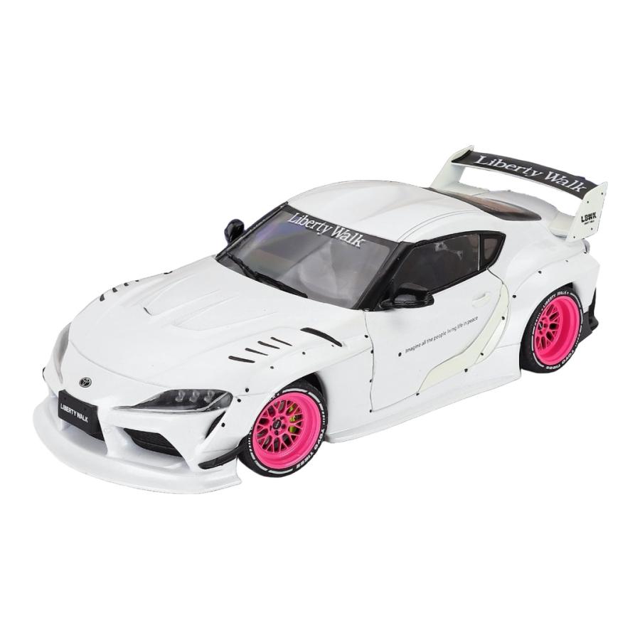 Toyotaトヨタ GRスープラ Liberty Walk ボディキット クーペ 2025 ホワイト / SOLIDO 1/18 ミニカー | 