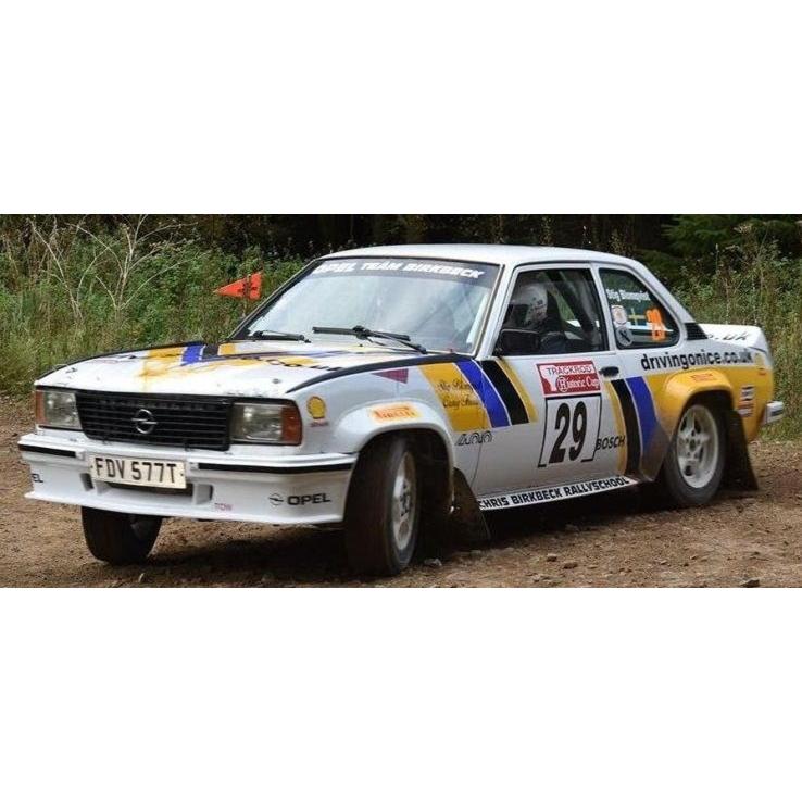 【予約】OPEL ASCONA 400 N29 トラックロッドヒストリックカップ 2016 999台限定/ Sun Star 1/18 | 