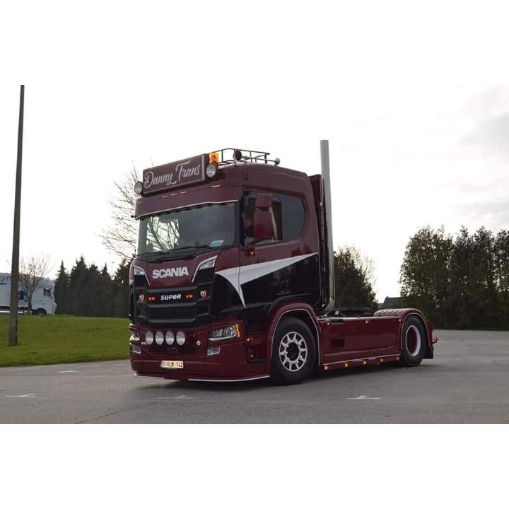 Tekno Dannytrans Scania 次世代R 1/50 |  | 01