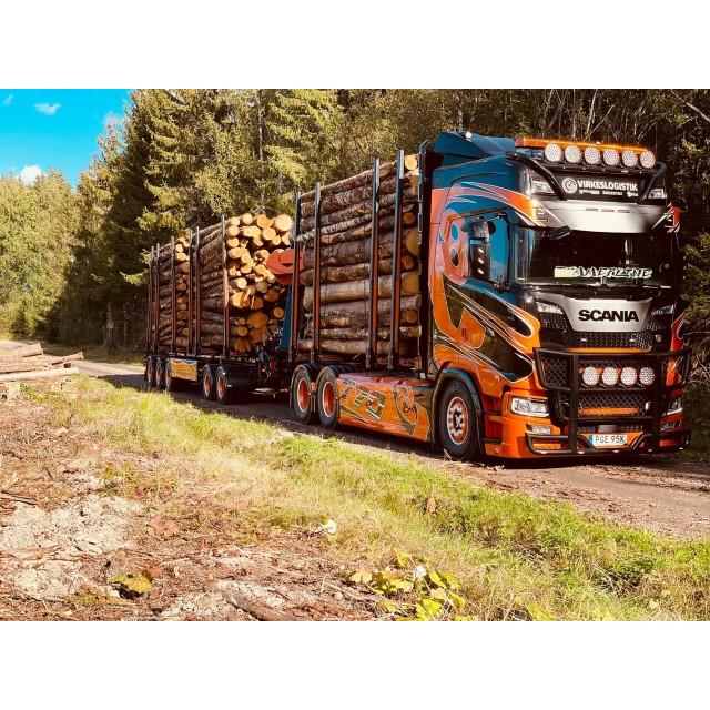 予約】12月以降発売予定Scania Woodtruck Timmerlineトラック