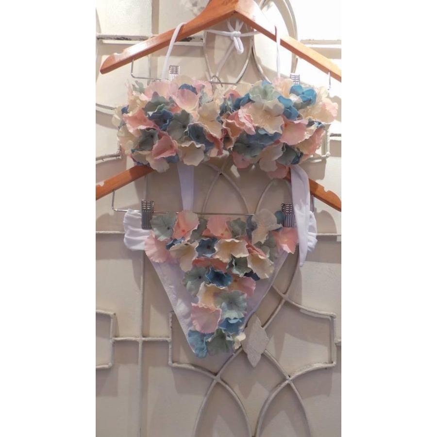 花びらビキニ　お花フラワー ハンドメイド 水着上下セット レディース　インポート/Chuan Pisamai チュアンピサマイ日本正規販売店 | 