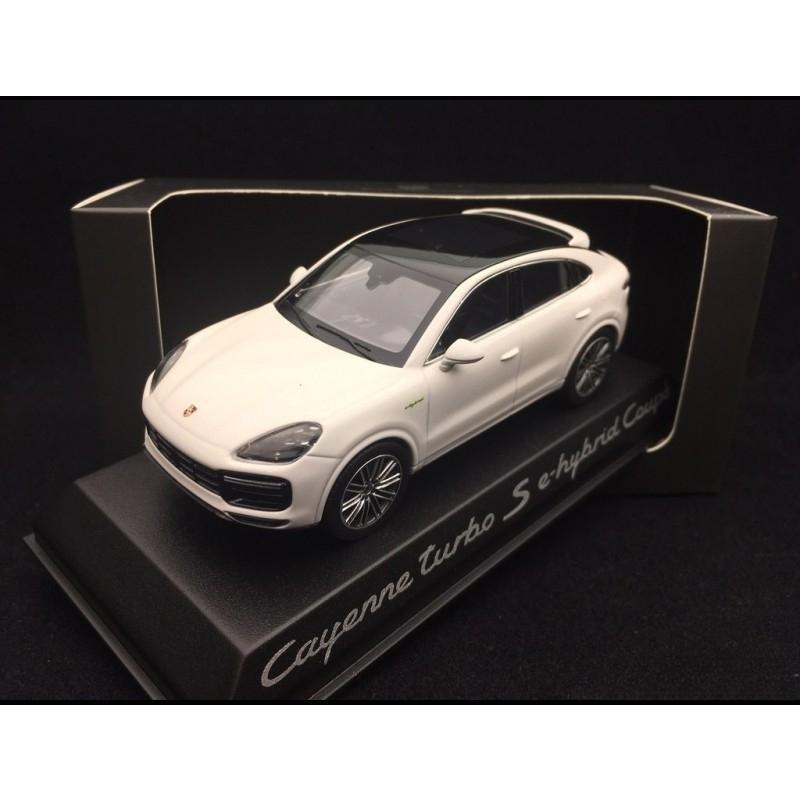 Porscheポルシェディーラー Cayenne turbo S e-hybrid Coupe 2019 carrara  1/43 Norev | 