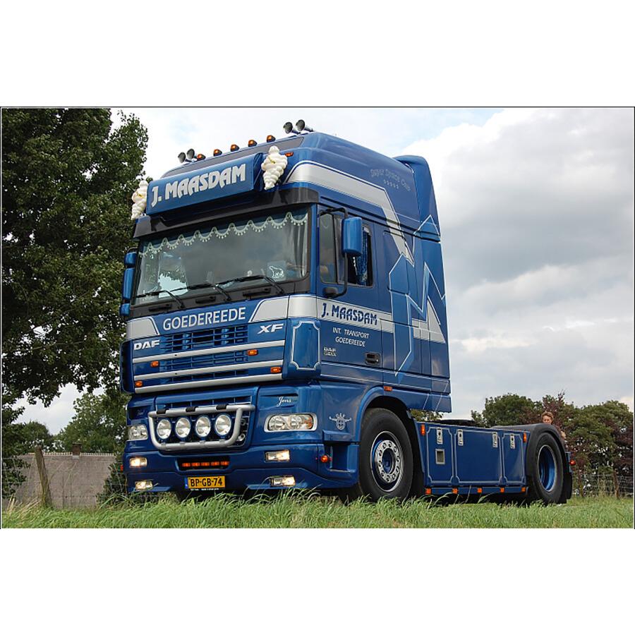 ミニカー WSI DAF XF 95 SPACE CAB 予約】JAN MAASDAM DAF XF 95 SUPER SPACE CAB 4X2 トラクタ トラック