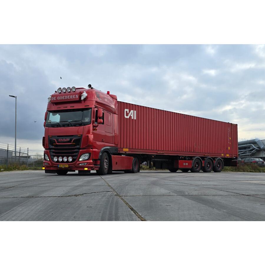 【予約】De Goederen DAF XF SUPER SPACE CAB MY2017 4X2 FLEX CONTAINER TR WSI | 
