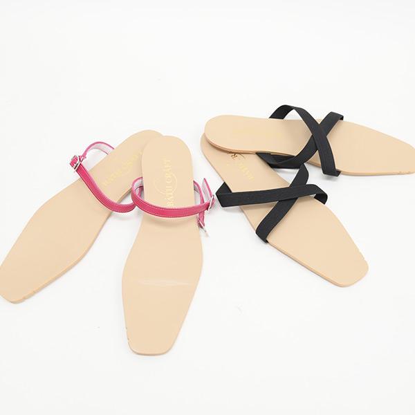 フラットパンプス ストラップ ぺたんこ ゆったり 3way バレエ 幅広 甲高 甲深 外反母趾 ワイズ 3e 3E バスクラフト No.411850 SALE セール ※返品交換不可 | COULEUR VARIE | 18