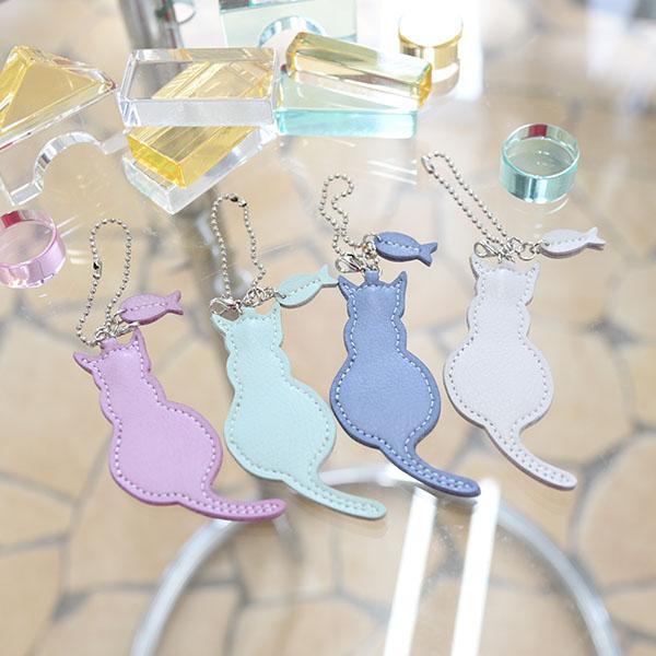 ネコ 猫 チャーム キーホルダー   かわいい   シンプル 黒 赤 ピンク ブルー イエロー グリーン ペールカラー メンカラ No.4736 バスクラフト※返品・交換不可※ | COULEUR VARIE | 03