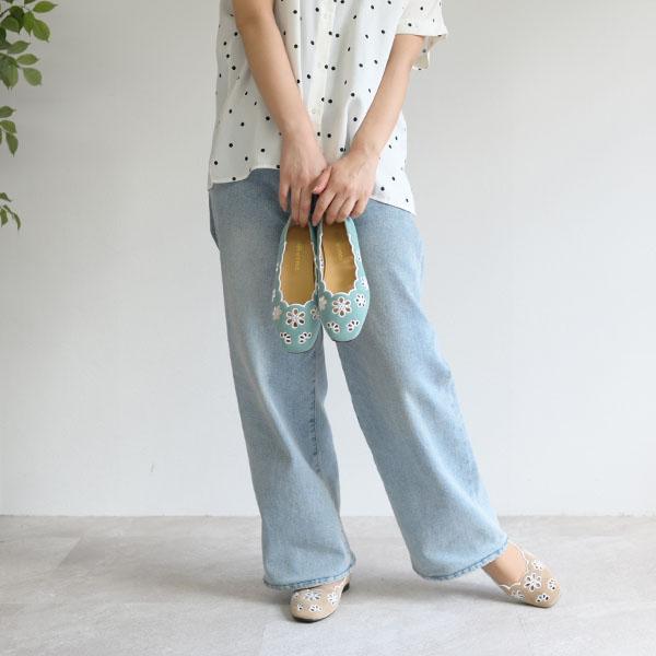 パンプス ローヒール ぺたんこ フラワーカットワーク 刺繍 スクエアトゥ ゆったり 3E幅 幅広 甲高 歩きやすい No.551230 クロールバリエ セール ※交換返品不可 | COULEUR VARIE | 02