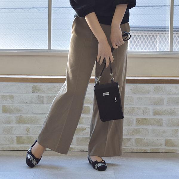 スクエアトゥ バレエシューズ パンプス 痛くない 幅広 甲高 ゆったり 3E 外反母趾 軽い リボン ローヒール クロールバリエ No.944201 セール ※交換返品不可 |  | 01