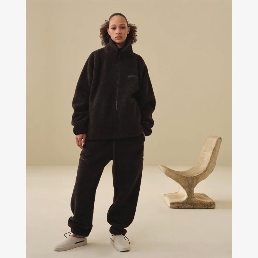 FEAR OF GOD FOG ESSENTIALS フィアオブゴッド エッセンシャルズ FEAR OF GOD FOG ESSENTIALS フィアオブゴッド エッセンシャルズ