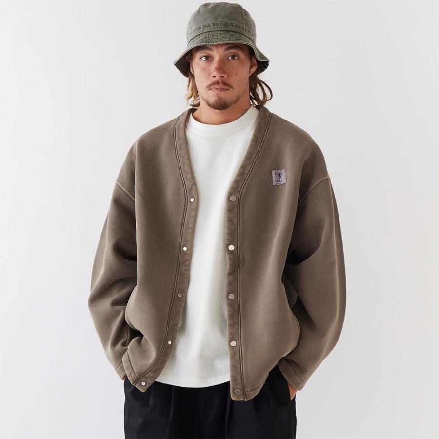 F.A.T. ボタン付きカーディガン グレー　FIGDIGAN Figdigan F.A.T. ボタン付きカーディガン グレーFIGDIGAN Figdigan