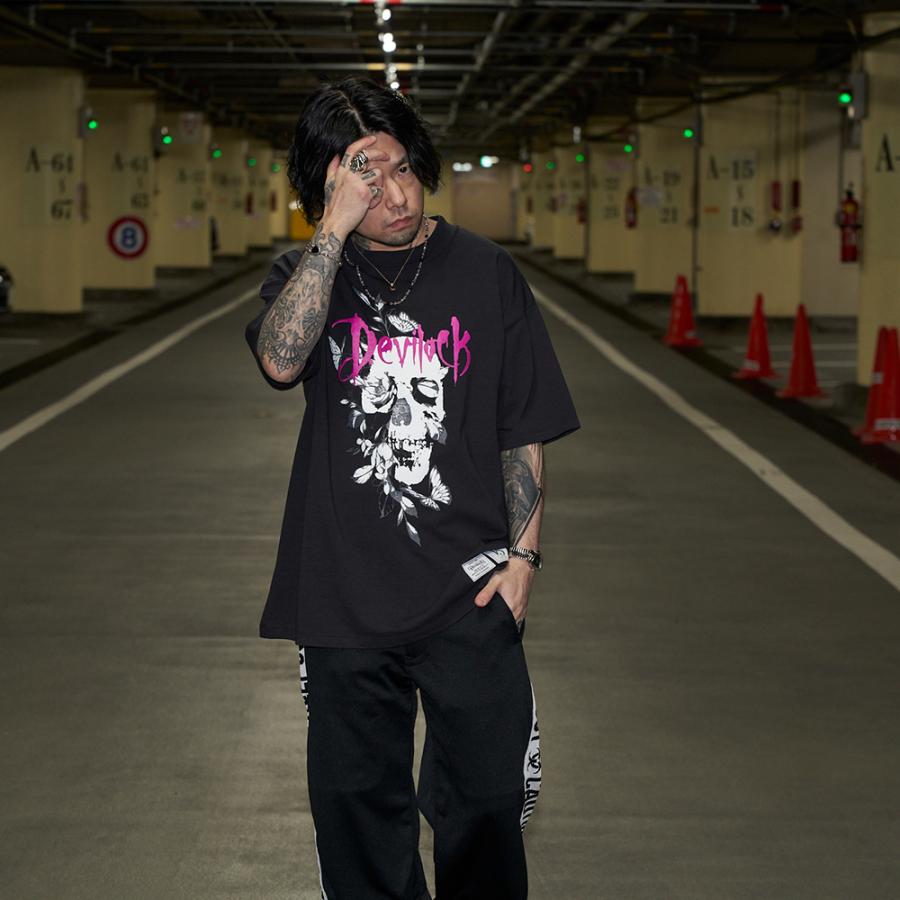 beauty : beast x 20471120 COLLABORATION L/S TEE _1 (BLACK)の beauty : beast x 20471120 COLLABORATION L/S TEE _1 (BLACK)の