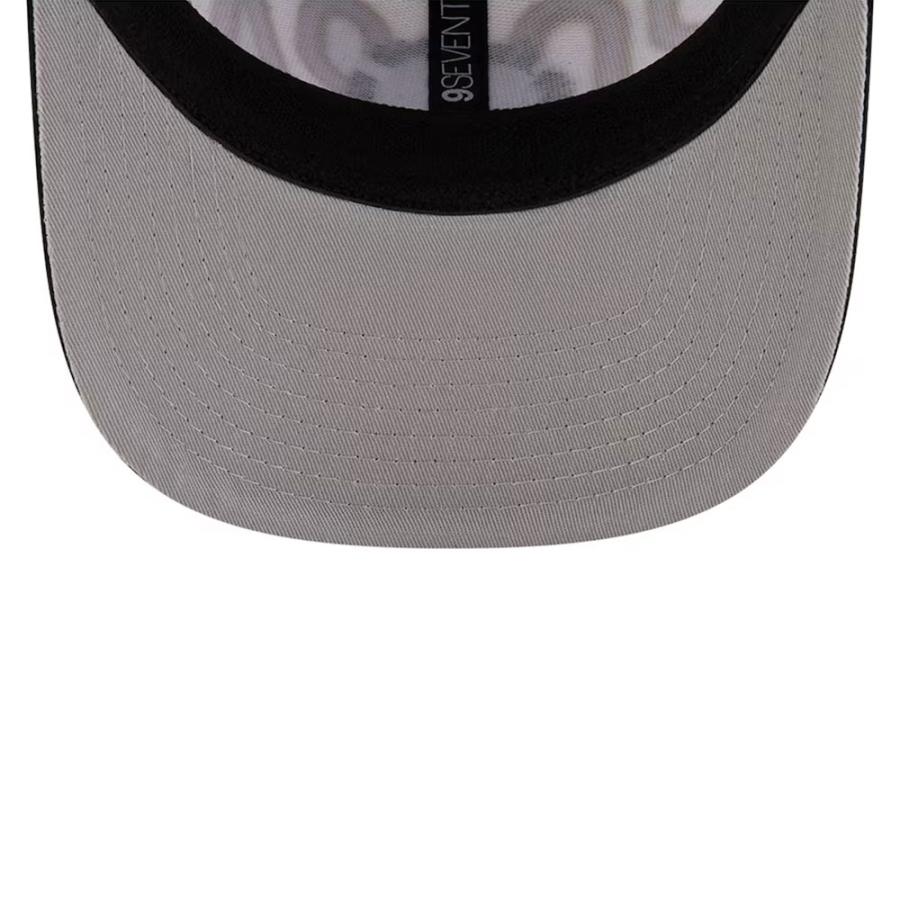 New Era New York Yankees World Series 1999 Casquette Snapback En Chrome Métallisé Bicolore édition 9Forty A Frame, Blanc., Taille Unique