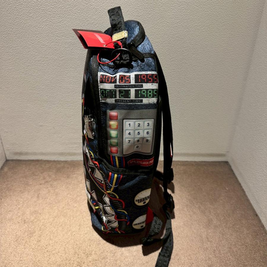 SPRAY GROUND スプレーグラウンド BACK TO THE FUTURE DELOREAN