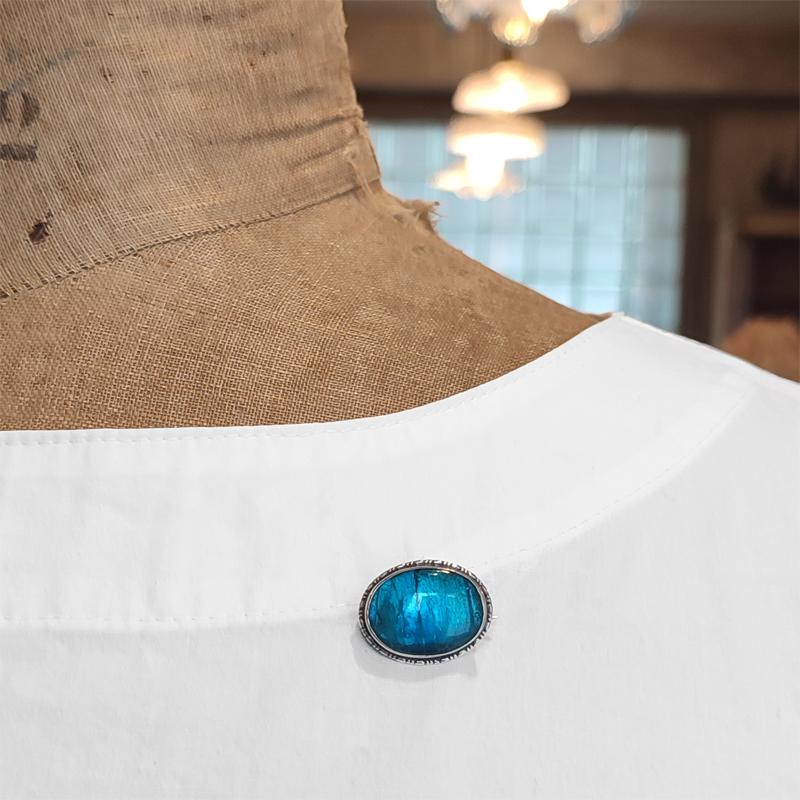 英国ヴィンテージ モルフォ蝶 バタフライウィング バーブローチ 英国ヴィンテージ モルフォ蝶 バタフライウィング バーブローチ