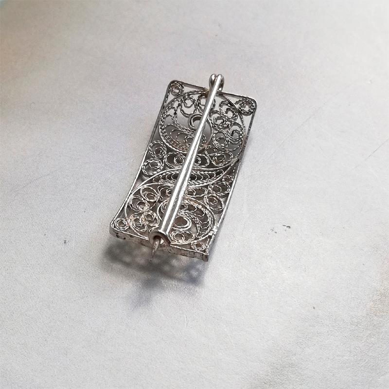 フィリグリー 銀泉細工 ブローチ イギリスヴィンテージ : BAU ANTIQUES
