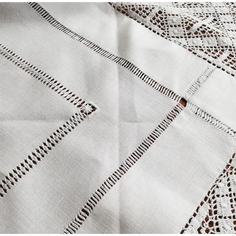 クロシェレースとドロンワーク リネン テーブルクロス イギリス