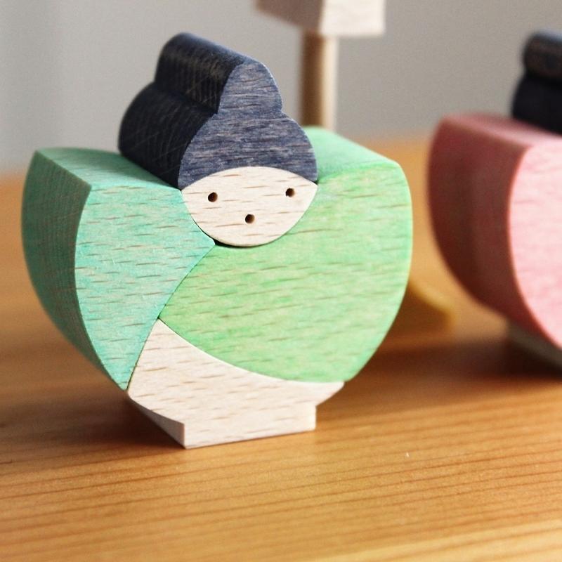 小黒三郎さん 組み木のおひなさま  ハートびな 小 KH228 小黒三郎さん 組み木のおひなさま ハートびな 小 KH228