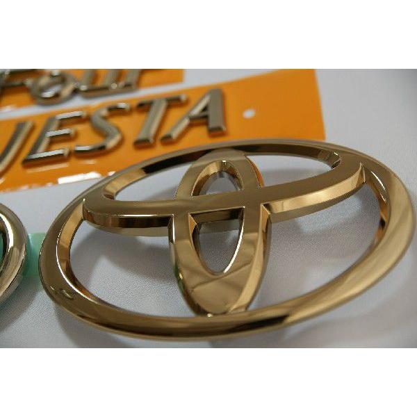 トヨタ（TOYOTA） エンブレム 送料無料 ゴールドメッキ マジェスタ 
