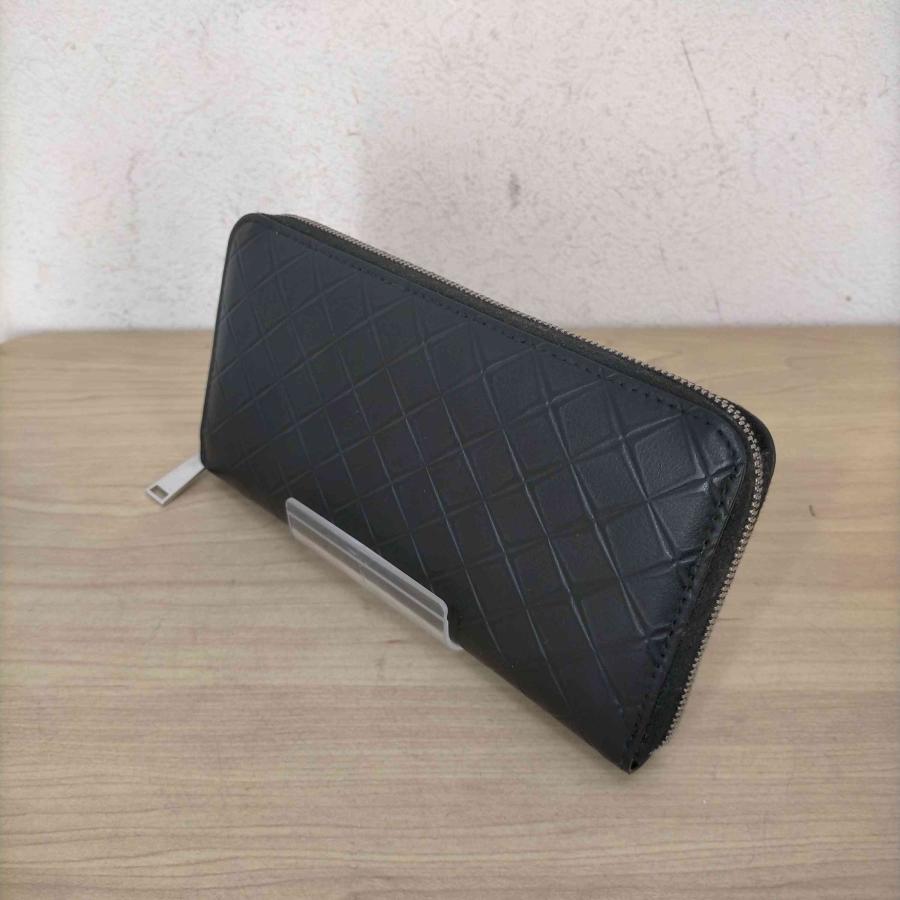 BOTTEGA VENETA（ボッテガ・ヴェネタ） Embossed Zip Around Wallet メ